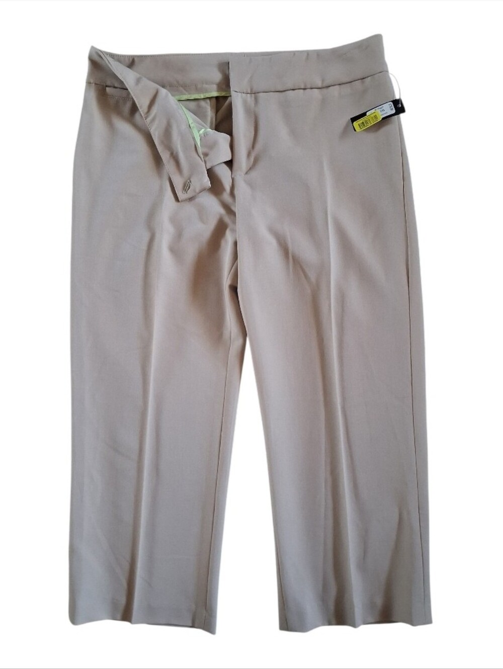 NWT Area Women’s Capris Tailored Khaki Trousers - Modern Fit Dress Pants